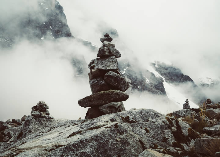 Piedras ruta salkantay